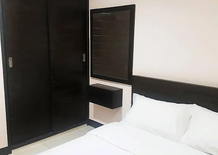 Mok Mek 72 بانكوك
