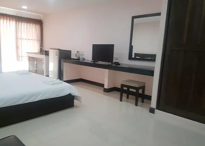 Guest house Mok Mek 72 3*