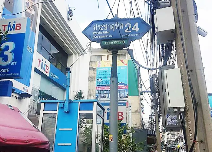 Mok Mek 72 Guest house